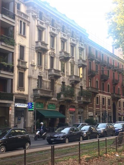 Apartment With Terrace In Central Milan Milão Exterior foto